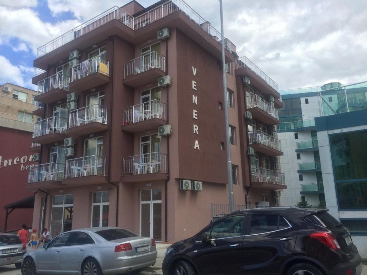 Guest Rooms Venera Primorsko Bagian luar foto