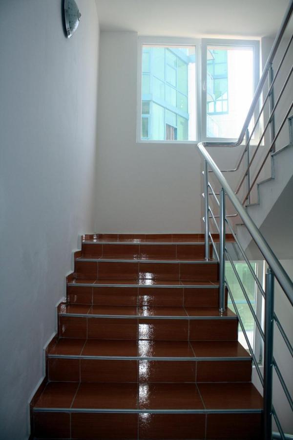 Guest Rooms Venera Primorsko Bagian luar foto